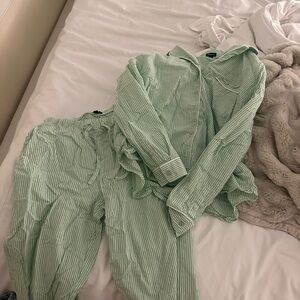 Gap Green Striped Pajama Set